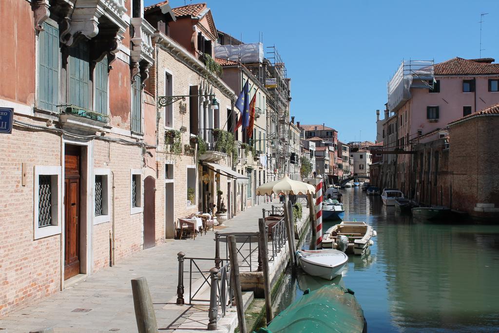 Bella Venezia 호텔 외부 사진